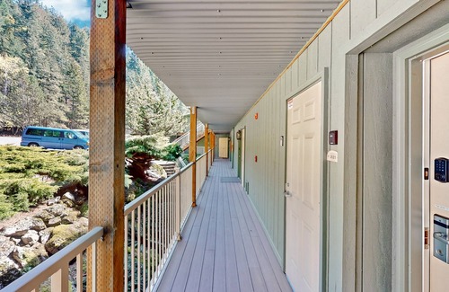 Rosario Condo | Peaceful condo with balcony, ocean/mountain view, near Moran State Park