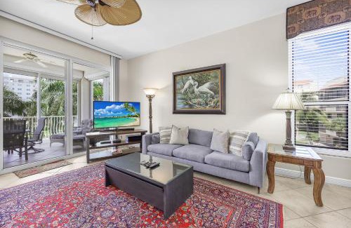 Marco Island House | Peaceful condo with pool and steps to South Beach