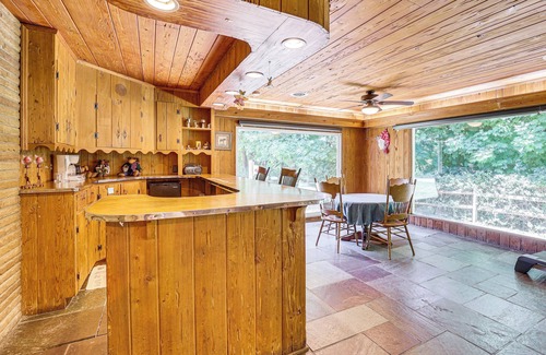 Coshocton Cottage | Peaceful Coshocton Home w/Grills & Spacious Yard