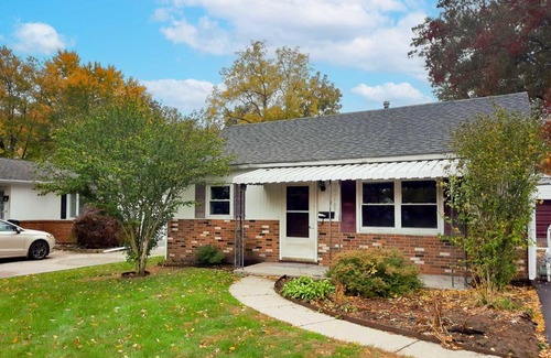 Bedford House | Peaceful Cottage about 8 Mi to Downtown Toledo!