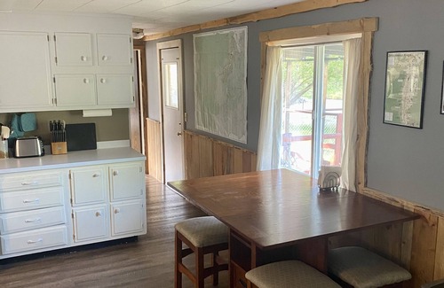 Darby House | Peaceful Cottage in the Bitterroot