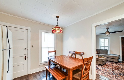 McKinnon Cottage | Peaceful Cottage w/Yard: 2 Mi to Kentucky Lake!