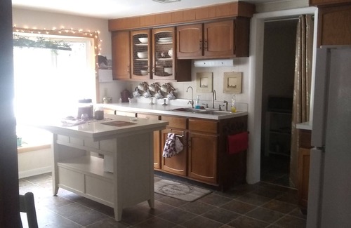 Shanks House | Peaceful country farmhouse.