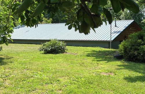 Bruner House | Peaceful Country Getaway