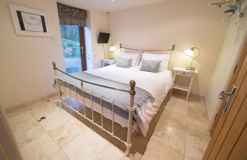 Stittenham Apartment | Peaceful country getaway near York & Castle Howard, Pet Friendly, Free Wifi
