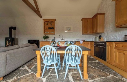 Wick Apartment | Peaceful Country Idyll