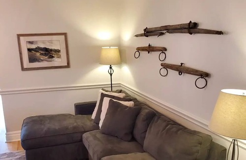 Flesherton House | Peaceful country retreat
