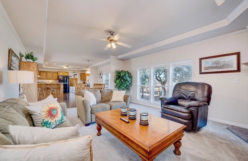 Lometa House | Peaceful Country Retreat: Pond, Deck, Fire Pit