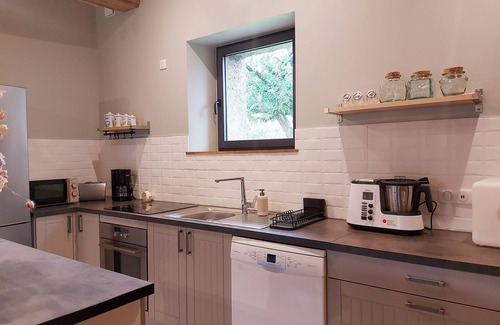 Umpeau Cottage | Peaceful countryside cottage near Chartres with parking