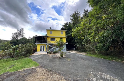 Almirante Sur Apartment | Peaceful Countryside 2BR House