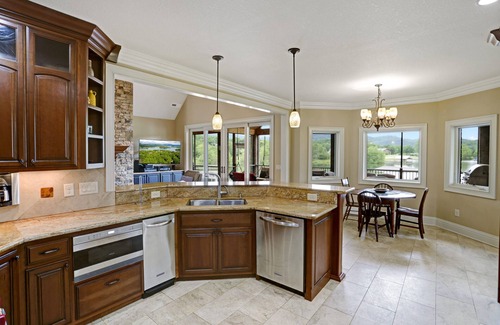 Hayesville House | Peaceful Cove on Lake Chatuge-Dock-Hot Tub-Sauna