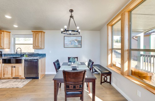 Harvard House | Peaceful Deary Vacation Rental w/Deck & Views!