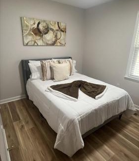 Goldsboro House | Peaceful Escape