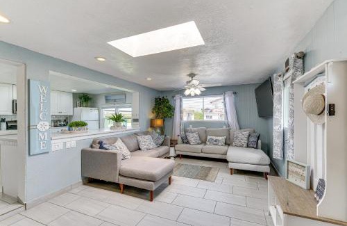 Eureka House | Peaceful Eureka Beach Cottage with 30-Foot Dock