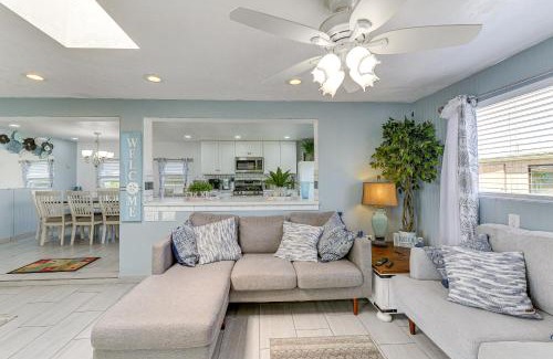 Eureka House | Peaceful Eureka Beach Cottage with 30-Foot Dock
