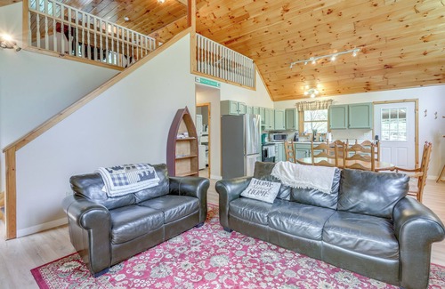 Warrensburg Cabin | Peaceful Family Cabin on Schroon River!