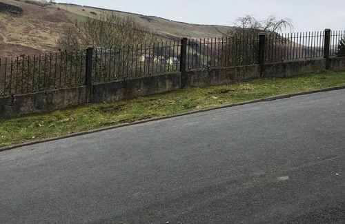 Rhondda Cynon Taff Other | Peaceful Family Cottage Rhondda Valleys