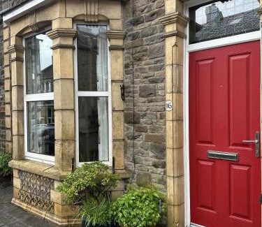 Horfield House | Peaceful Family Retreat Near Gloucester Road