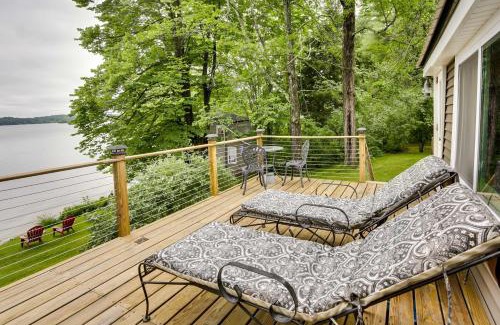 Winthrop House | Peaceful Fishermans Paradise with Deck and Fire Pit!