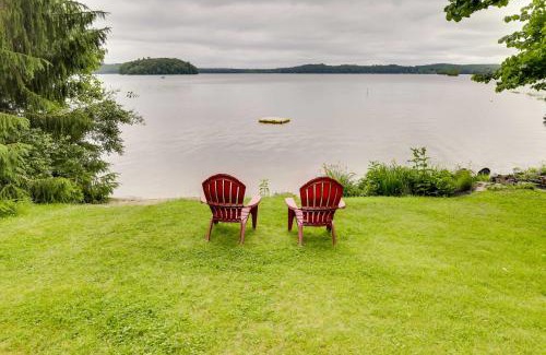 Winthrop House | Peaceful Fishermans Paradise with Deck and Fire Pit!