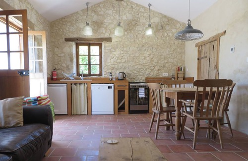 Saint-Eutrope-de-Born Cottage | Peaceful stone cottage set among rolling fields and hills. Restful and relaxing
