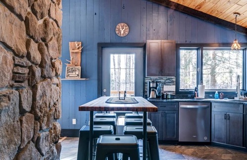 Galeton House | Peaceful getaway, dark skies, and great views!