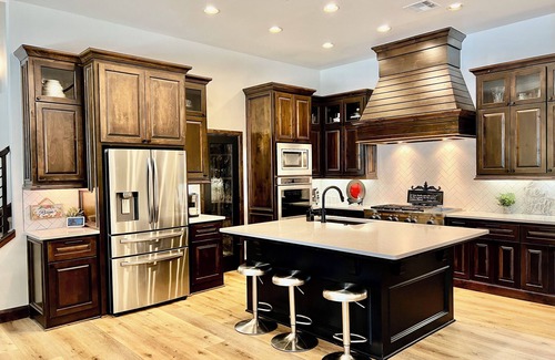 Stillwater House | Peaceful Gameday Getaway! Family Friendly