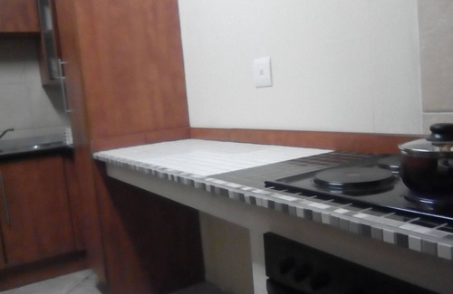 Queenswood Apartment | Peaceful Garden Bachelor apartment