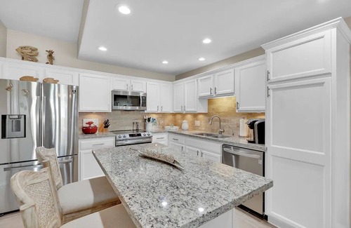 Laguna Vista House | Peaceful getaway townhome on the bay & close to the beach with all the amenities