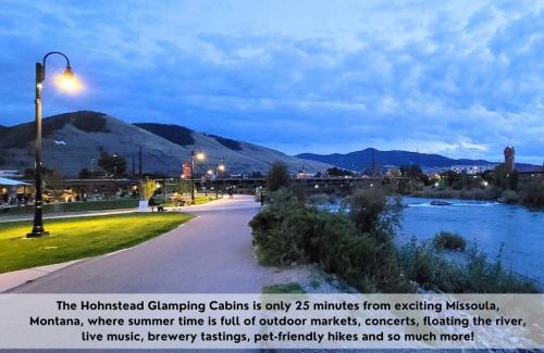 Missoula House | Peaceful Glamping Tent, Hot Tub, Fire Pit and Pet Friendly