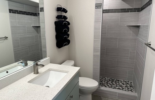 White Salmon House | Peaceful Guesthouse In Gorge Paradise