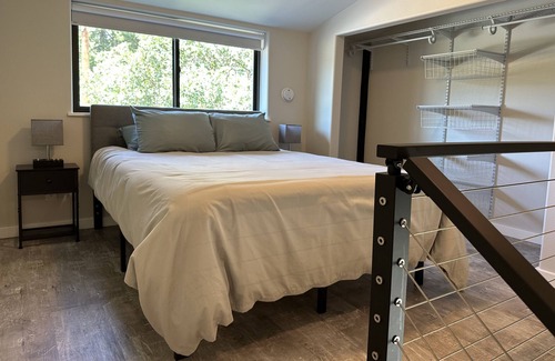 White Salmon House | Peaceful Guesthouse In Gorge Paradise