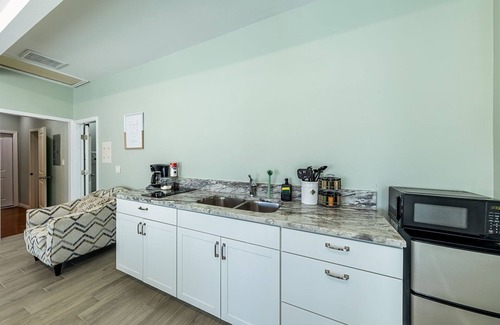 Hutto House | Peaceful Harvest Home in Hutto