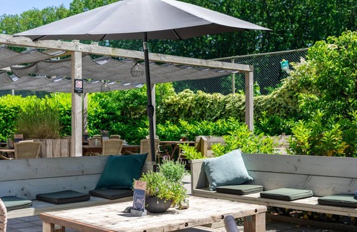 Bosschenhoofd Hotel | Peaceful Haven w/Onsite Dining, Close to City Sights & Scenic Outdoor Adventure