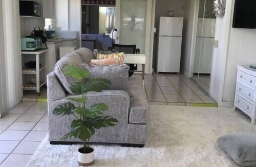 Keolu Hills Apartment | Peaceful Hawaii Paradise three minutes from Beautiful Beach