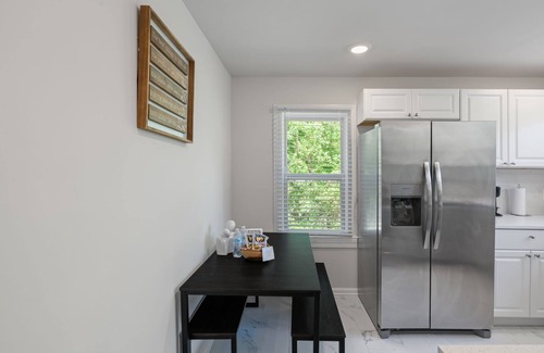 Stafford House | Peaceful Hideaway in the Heart of It All!