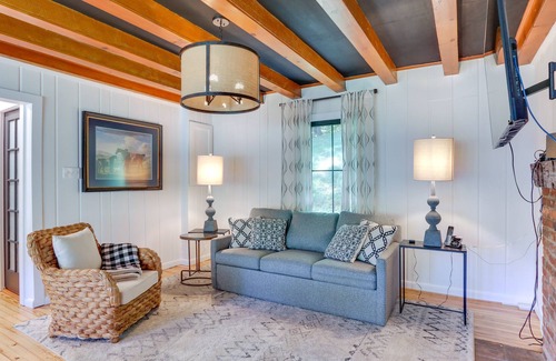Bluemont House | Peaceful Hideaway w/ Shenandoah River Access