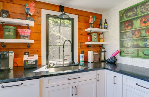 Bluemont House | Peaceful Hideaway w/ Shenandoah River Access