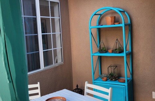 Near North Valley House | Peaceful Historic Stay Near Downtown for Traveling Nurses Professionals Couples