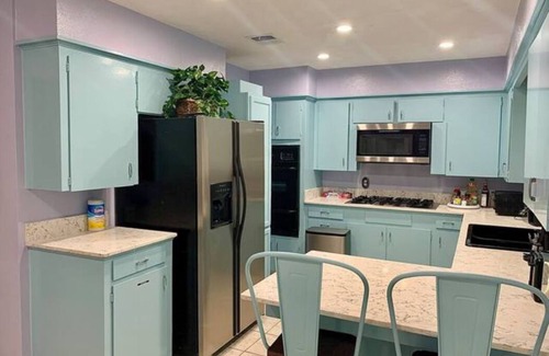 Sharpstown House | Peaceful Home 10 minutes to Downtown, Shopping mall, Restaurants and Night Clubs