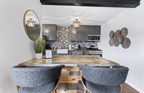 Fullerton House | Peaceful Home 5 Miles To Disneyland Tesla Charger 3 Bedroom Fullerton