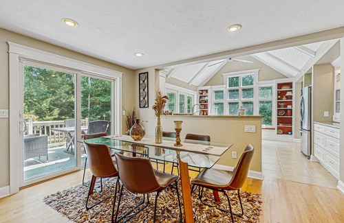 East Falmouth House | Peaceful home convenient to bike path, beaches, shopping, dining & entertainment