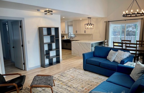 Basalt House | Peaceful home in Basalt. 20 mins to Aspen and skiing. Walk to restaurants