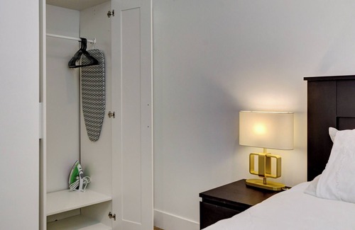 Rancho Oakey Apartment | peaceful home near downtown and the strip