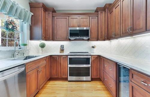 Belchertown House | Peaceful Home Near Umass Amherst