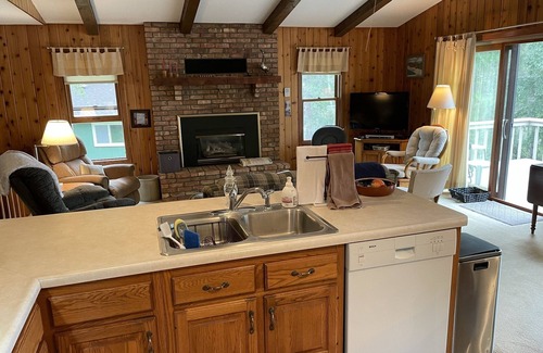 Pequot Lakes House | Peaceful home on quiet lake – year round fun!