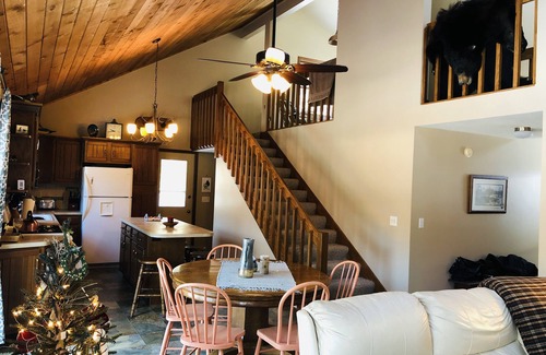 Grant Cottage | Peaceful Home on the Muskegon River