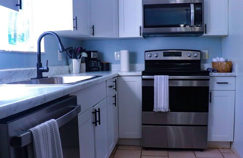 New Smyrna Beach House | Peaceful home in New smyrna Beach