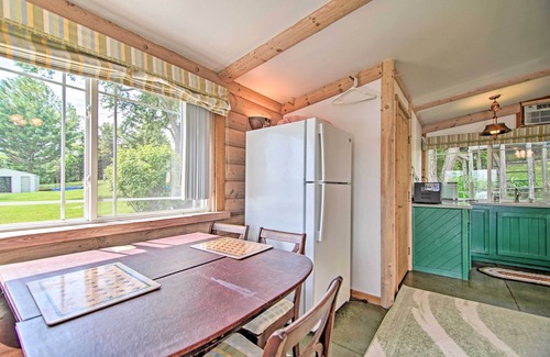 Horicon Apartment | Peaceful Horicon Studio w/Rock River Access!
