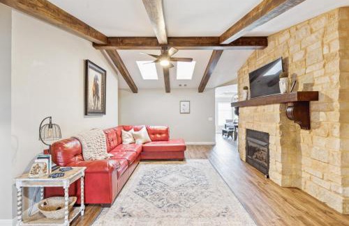 Canyon House | Peaceful Horse Ranch Escape Near Palo Duro Canyon home